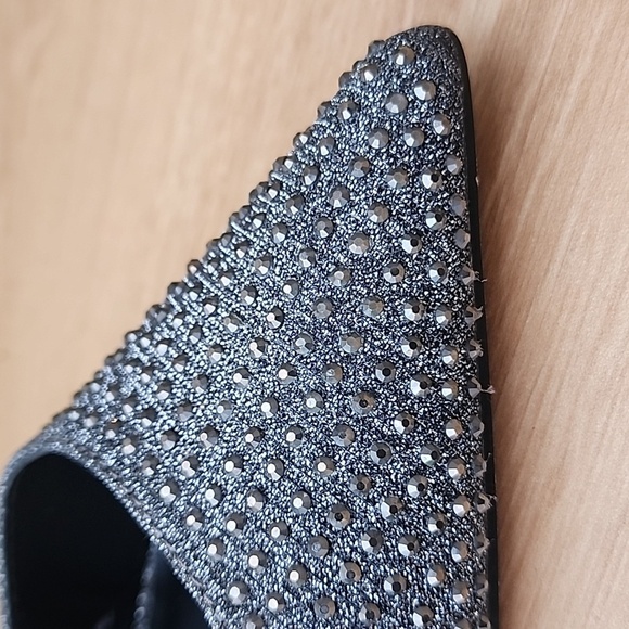 Steve Madden Proper Sequin Studded Gunmetal Silver Heel Size 9 NWOT - Picture 9 of 12